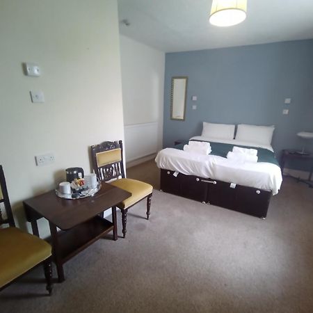 The Maycliffe Hotel توركواي المظهر الخارجي الصورة